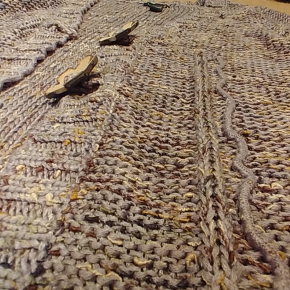 BCBG Sweater Cardigan - Picture 5 of 7